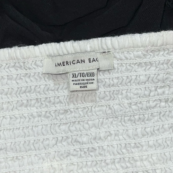 American Eagle Size XL White Top - Picture 2 of 4